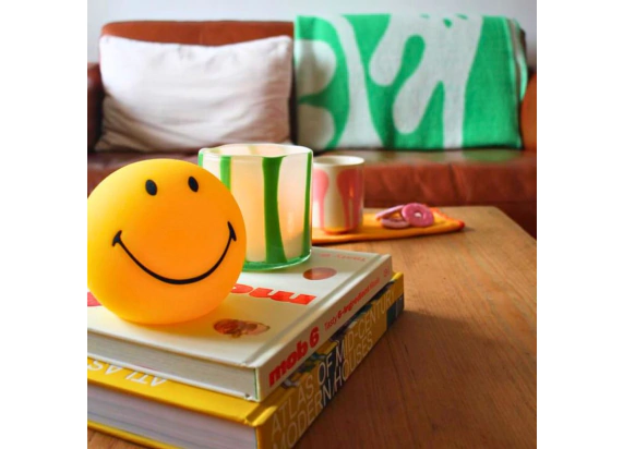 Bundle of Light Smiley Mr Maria